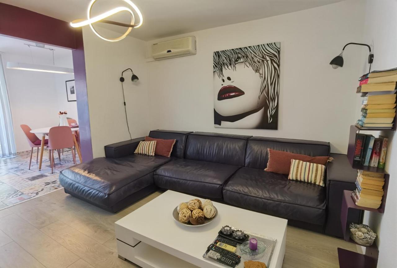 Pine And Lime Apartments Пула Екстериор снимка