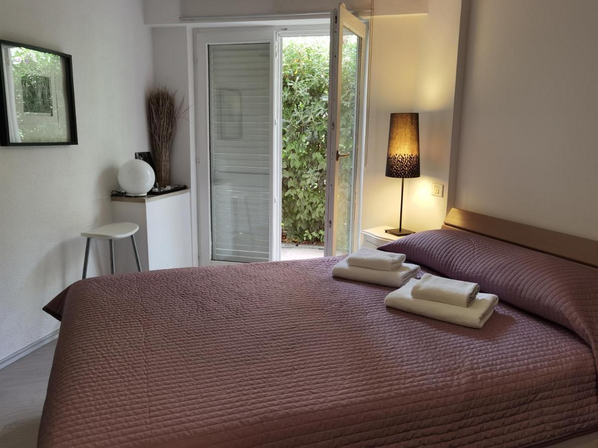 Pine And Lime Apartments Пула Екстериор снимка